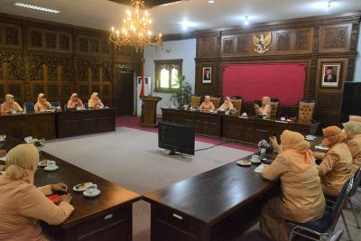 Dharma Wanita Persatuan Provinsi Jawa Tengah Kujungan Kerja di Batang