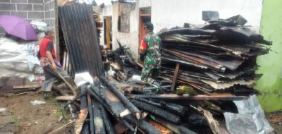 Musibah Kembali Terjadi, Dua Rumah Warga Ludes Terbakar