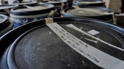 STOK MADU DARI PETERNAK LEBAH