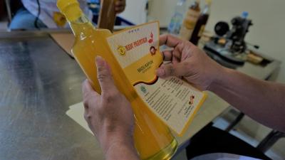 PEMBERIAN LABEL MEREK