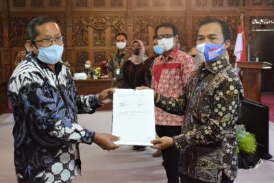 Pemkab Batang Serah Terima Aset PSU Dari Pengembang Disaksikan Korwil VII KPK RI