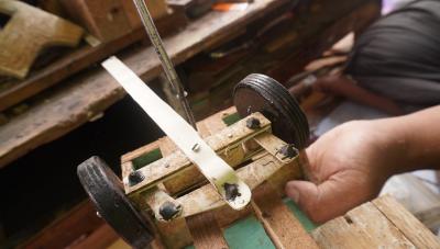 PASANG KABIN KE SASIS TRUK