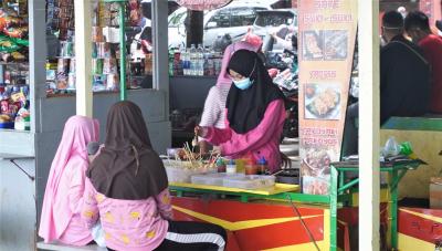 PEDAGANG LOKASI WISATA WAJIBKAN PROKES