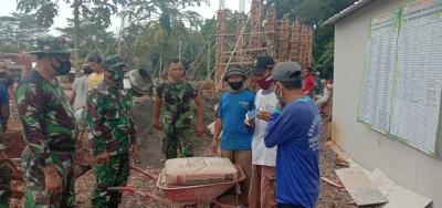Danramil Batang Pimpin Anggota Karya Bakti Bangun Masjid Baitussalam