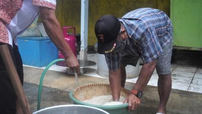 cuci-beras