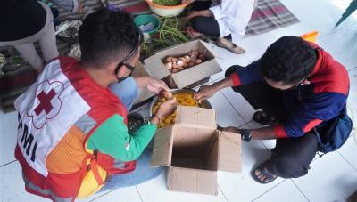 pmi-batang-bantu-dapur-umum