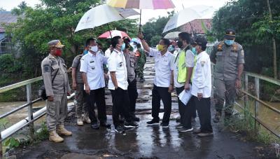 TINJAU JEMBATAN PENGHUBUNG ANTAR DESA
