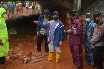 Banjir Lumpur Rendam Dukuh Celong Batang
