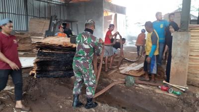 Muatan Oven Berlebih, Pabrik Kayu di Banyuputih Terbakar