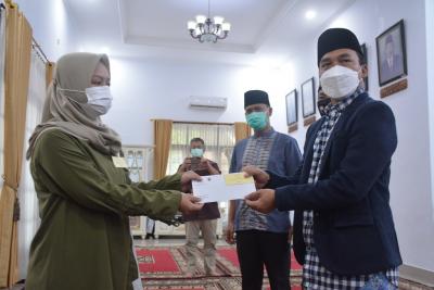 18 Perusahaan Besar Santuni Warga Kurang Mampu