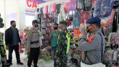 Operasi Ketupat Candi, Polres - Kodim Batang Kampanyekan Prokes