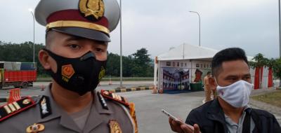 Pendatang Bermotor Tak Sampai Batang, Pasca Penyekatan