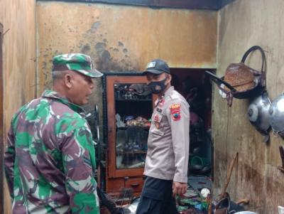 Dua Rumah Warga Amongrogo Hangus Terbakar