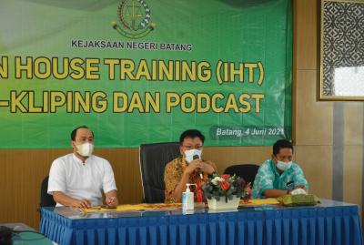 IHT E-KLIPING DAN PODCAST