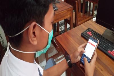 FASILITAS WIFI PERMUDAH ULANGAN SEMESTER