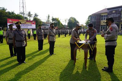 Kapolres Batang Pimpin Sertijab Empat Kapolsek
