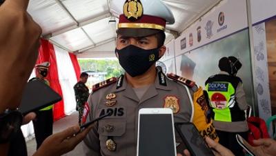 dua-exit-tol-di-batang-tutup