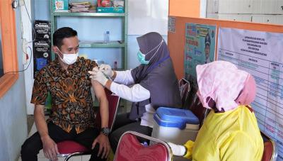 VAKSINASI DESA KEBATURAN