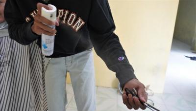 STERILKAN ALAT dan TANGAN