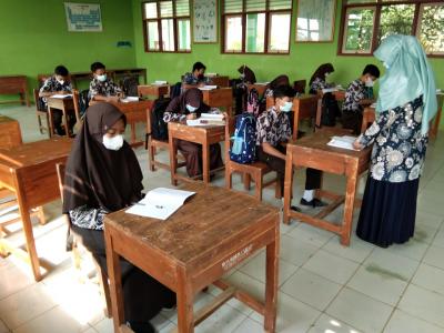 disdikbud-batang-izinkan-ptmt-di-wilayah-zero-covid-19