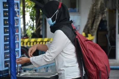 CUCI TANGAN SEBELUM UJIAN