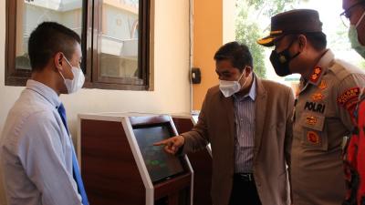 APLIKASI AIS TAZAKKA