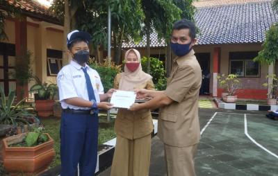 booktube-media-penjabaran-isi-buku-secara-visual