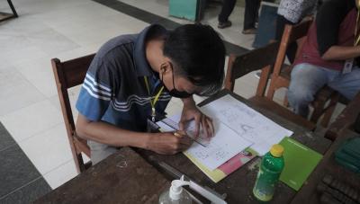 PELATIHAN MESIN BUBUT