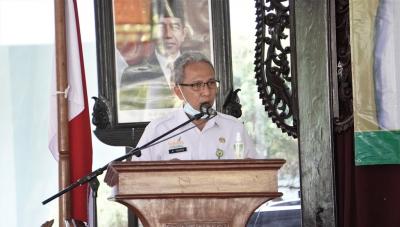 pemberian-beasiswa-bagi-calon-mahasiswa