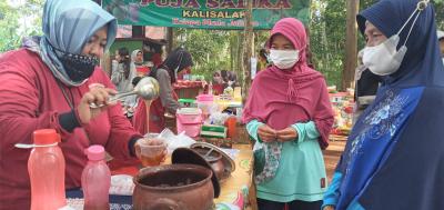 Pujasalika Giatkan Perekonomian dan Sehatkan Warga Kalisalak