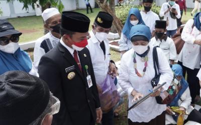 Bupati Batang : Jadikan Pahlawan Inspirasi Untuk Memerangi Kemiskinan di Indonesia