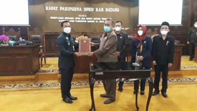 Raperda APBD sebesar Rp 1.8 Triliun Disetujui DPRD Batang