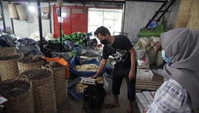 TIMBANG EMPING BASAH DARI WARGA