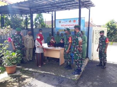 hari-juang-kartika-koramil-limpung-buka-layanan-kb