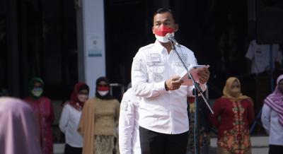 UPACARA PERINGATAN HARI IBU