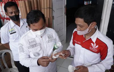 SHUTTERLECOCK LOKAL BATANG STANDAR NASIONAL