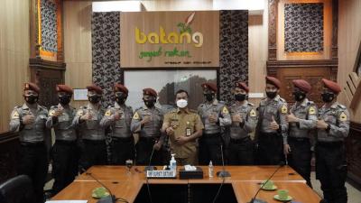 Bupati Batang Terima Kunjungan Taruna Akpol Dalam Masa Tugas Akhirnya