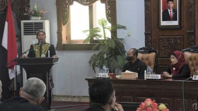 Bupati Batang: Penyaluran Bantuan Sosial Sembako Harus Sesuai Dibelanjakan