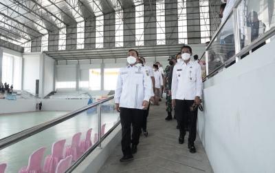 BUPATI BATANG TINJAU GOR INDOOR