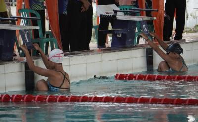 START RENANG ESTAFET