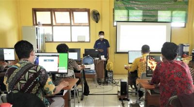 BLK Batang : Pelatihan Administrasi Perkantoran Cetak Peserta Kompeten Sertifikasi Nasional