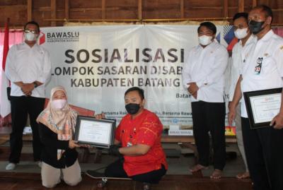  Bawaslu Gandeng Kaum Disabilitas Wujudkan Pemilu Berkeadilan