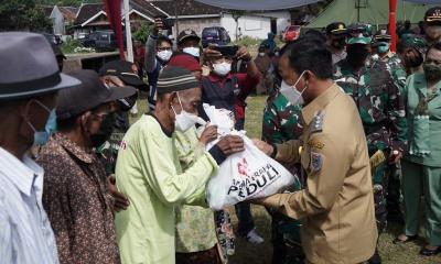 BAGIKAN PAKET SEMBAKO