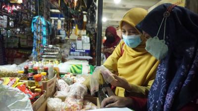 MONITORING MAKANAN di PASAR TRADISIONAL