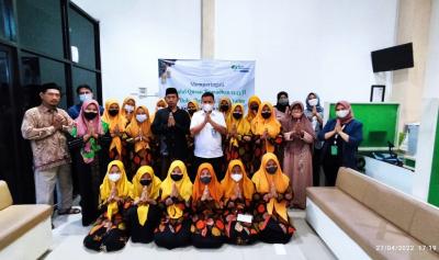 Memperingati Nuzulul Quran, BPJamsostek Cabang Batang Gelar Pengajian dan Berbagi ke Panti Asuhan