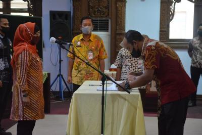 Pj Bupati Lantik 65 Pejabat Fungsional Untuk Penyetaraan Jabatan