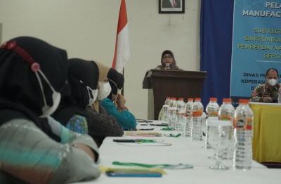 Disperindagkop Batang Fasilitasi Pelatihan GMP Untuk Pekerja Pabrik Rokok