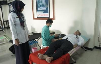 Sambut HUT Ke-77 Kemerdekaan RI, Pengadilan Negeri Batang Gelar Aksi Donor Darah
