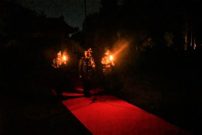 Kapolres Batang Bacakan Naskah Apel Kehormatan dan Renungan Suci di TMP Kadilangu 