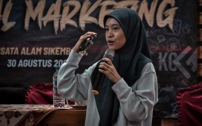 Disparpora Batang Tingkatkan Ekraf Melalui Pelatihan Digital Marketing dan Ekspor